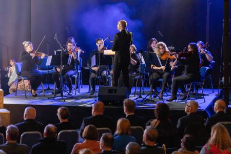 Godalna zasedba Simfoničnega orkestra Domžale - Kamnik, foto: Rok Majhenič